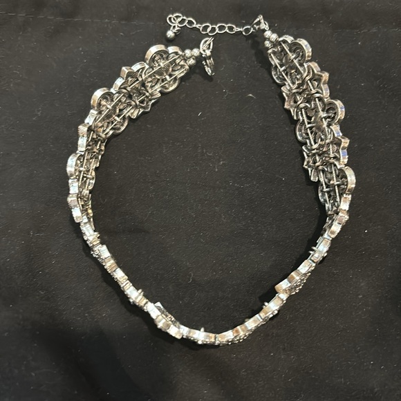 Adjustable choker!  Fun for summer! - Picture 2 of 4